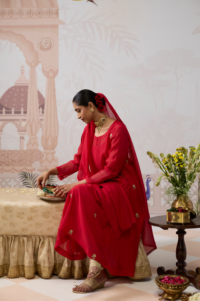 Red Anarkali