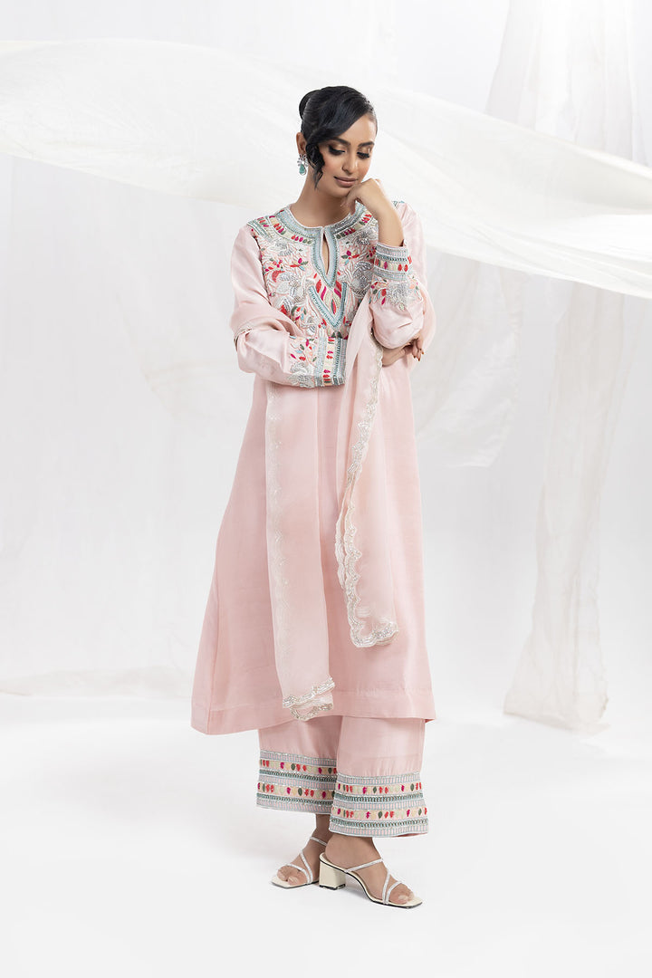 Rozy Noor