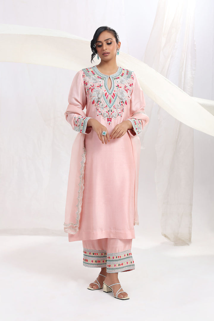 Rozy Noor