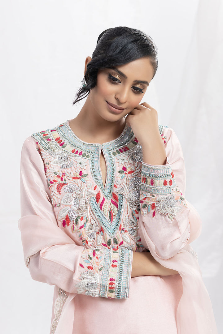 Rozy Noor